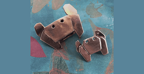 Crab Origami Necklace With Circular Rings - Image 3