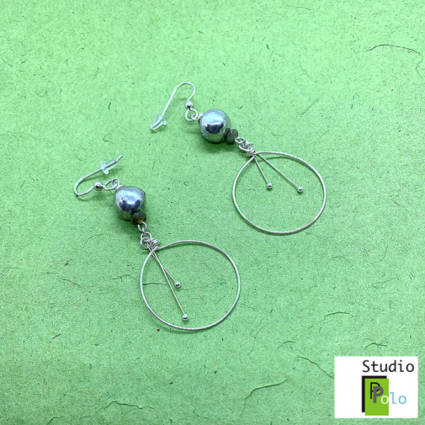 Sphere Earrings with circular